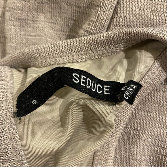 SEDUCE Knit Beige Top Stretch American Halter Neckline Fully Lined City Boho 10 - Picture 6 of 7